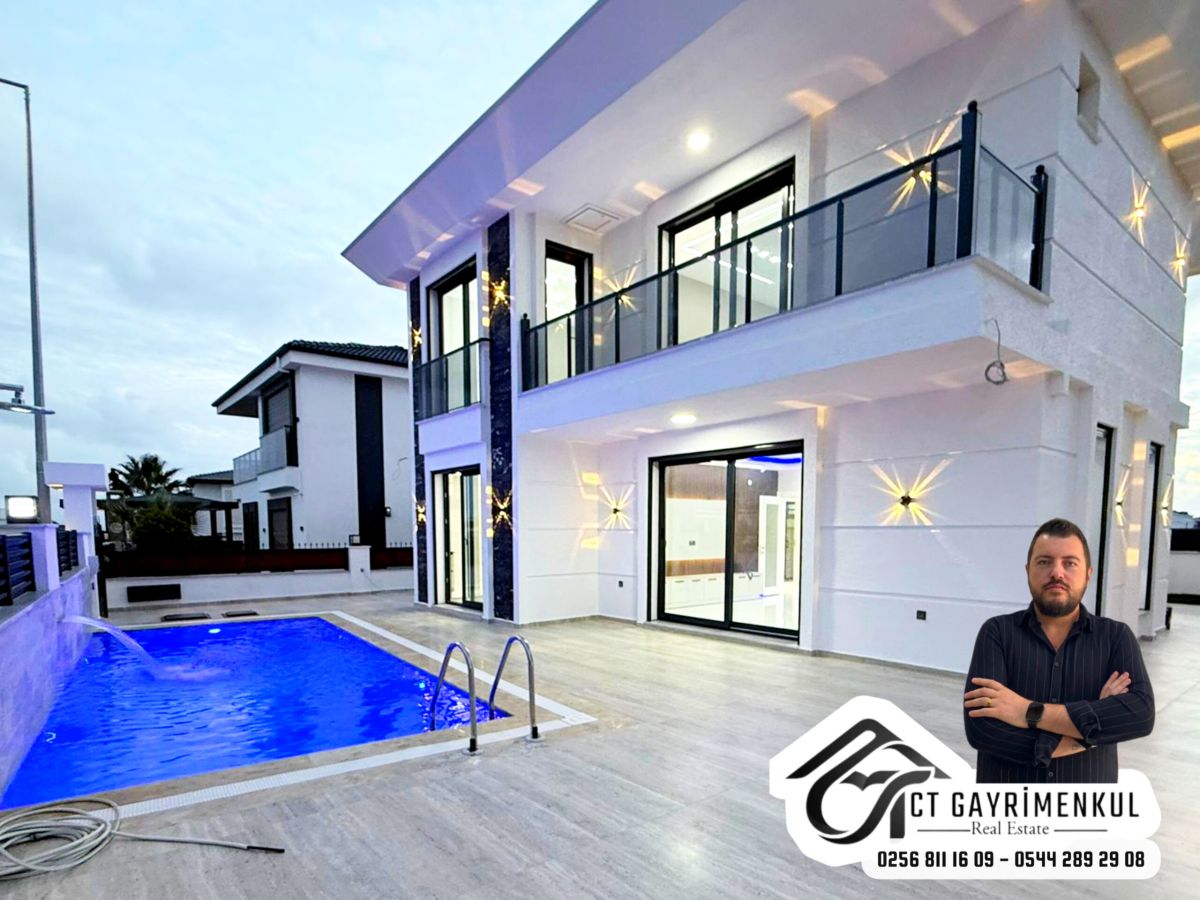 DİDİM'DE SATILIK 4+1  AYRI MUTFAK TAM MÜSTAKİL BAHÇELİ HAVUZLU VİLLA