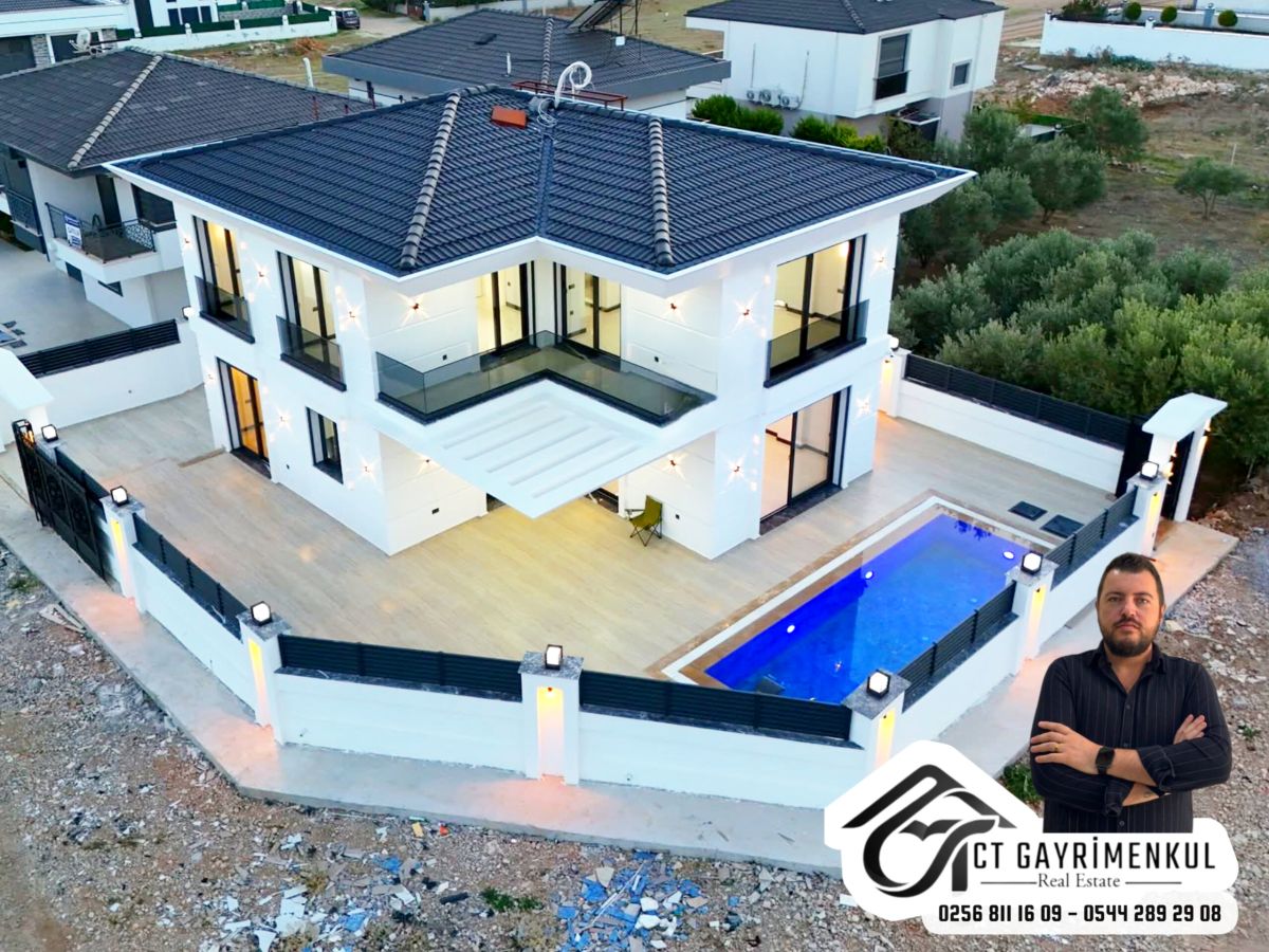 DİDİM'DE SATILIK 4+1 TAM MÜSTAKİL AYRI MUTFAK HAVUZLU BAHÇELİ VİLLA