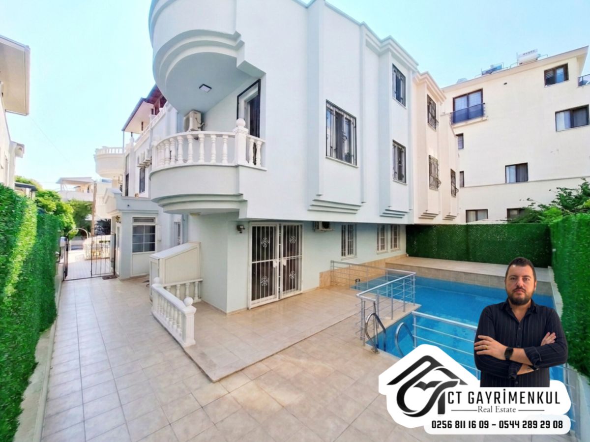 DİDİM'DE SATILIK 4+1  EŞYALI MÜSTAKİL GİRİŞLİ HAVUZLU TRİPLEX VİLLA