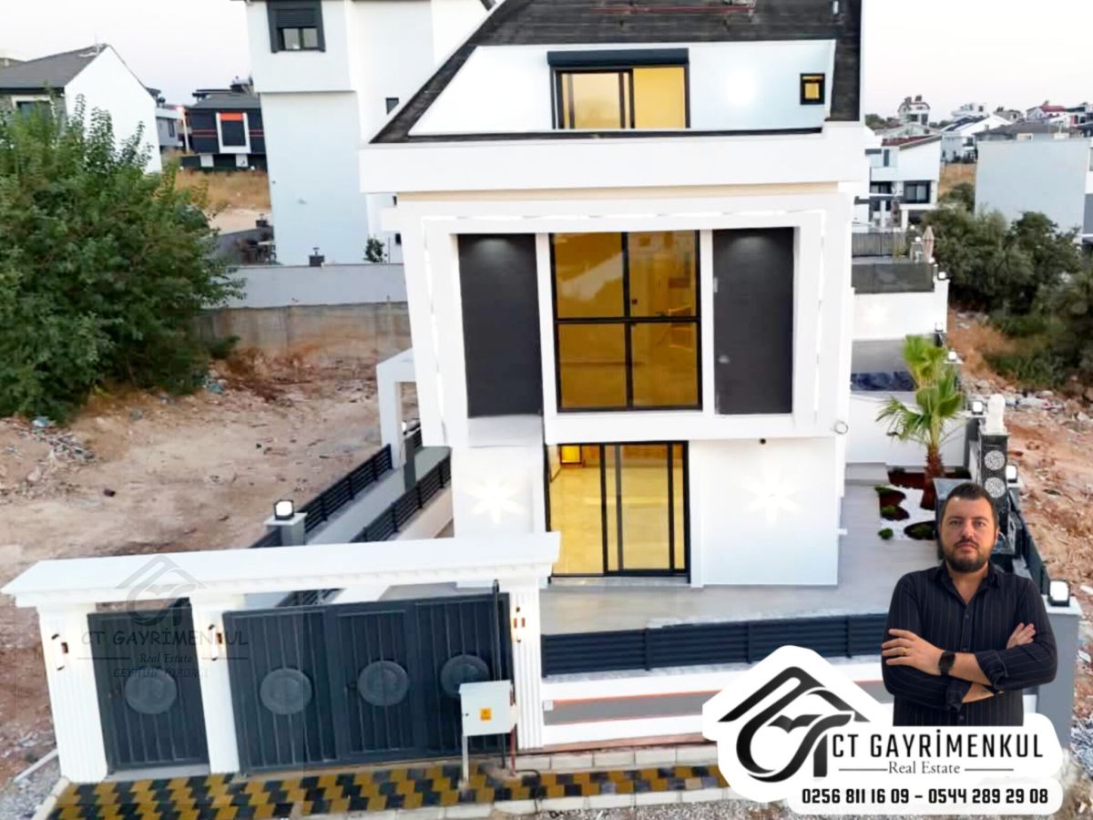 DİDİM'DE SATILIK 3+1 HAVUZLU BAHÇELİ MÜSTAKİL GİRİŞLİ TRİPLEX VİLLA