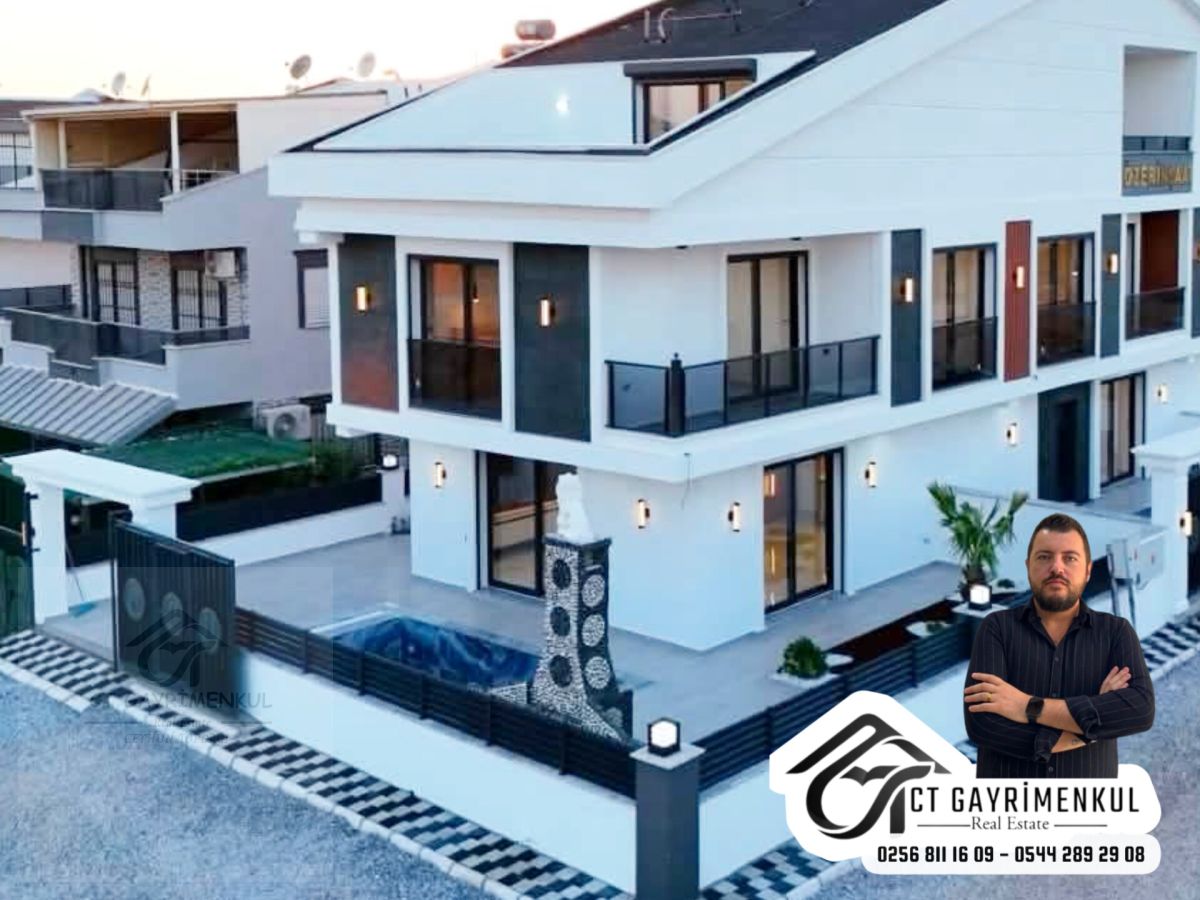 DİDİM'DE SATILIK 3+1 HAVUZLU BAHÇELİ OTOPARKLI EŞYALI TRİPLEX VİLLA