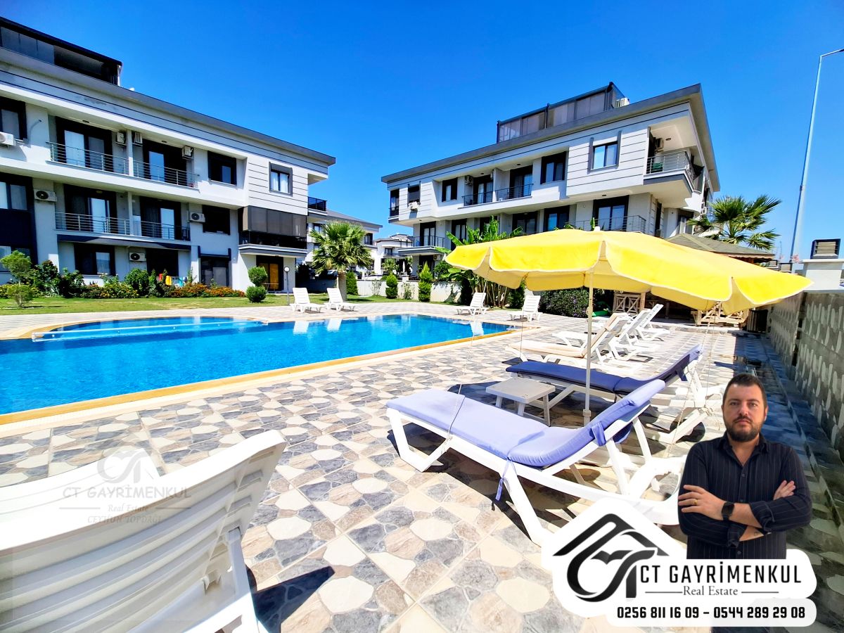 Didim'de Satılık 2+1 Site İçerisinde Havuz Manzaralı Sıfır Ön Cephe Asansörlü Daire !